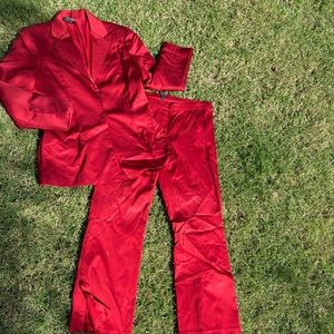 Red Suit in rayon